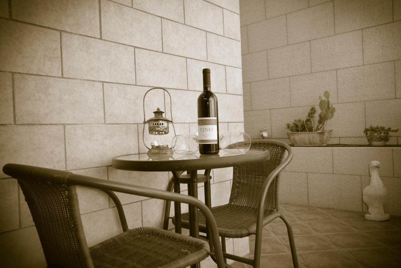 Hotel Mali Country Hospitality Eilat Esterno foto