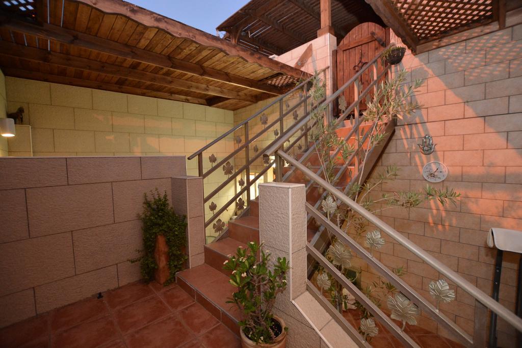Hotel Mali Country Hospitality Eilat Esterno foto